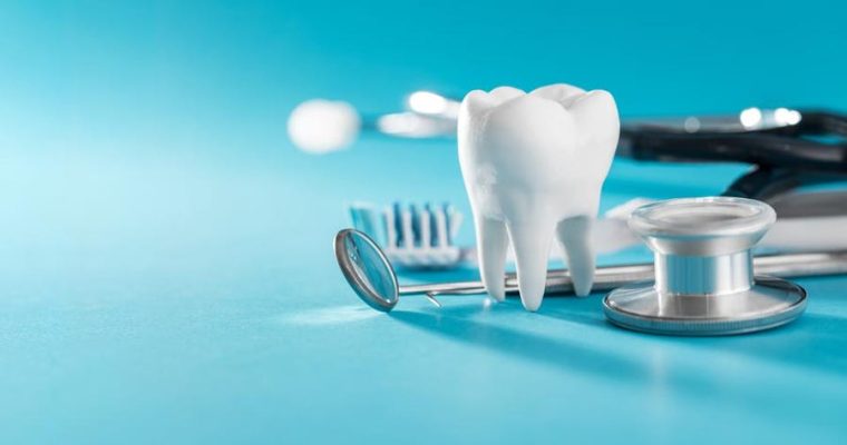 Essential Tips About Dental Implants