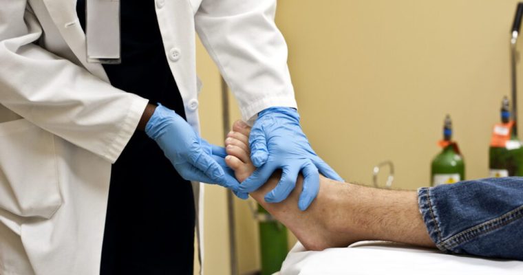 How to Choose the Right Foot and Ankle Specialist in Minneapolis